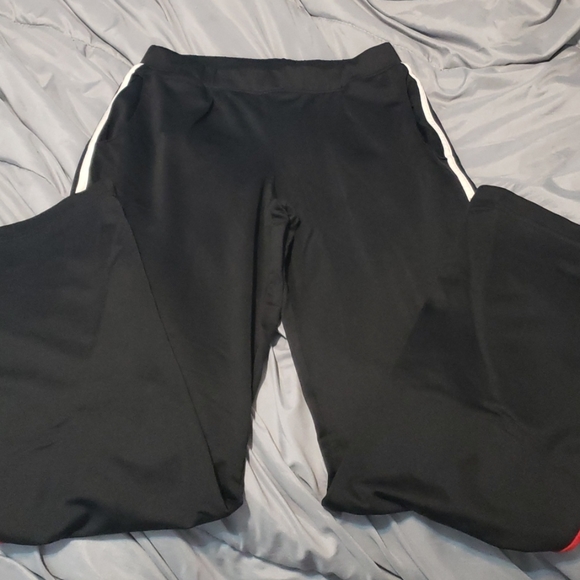 Sweatpants - Picture 1 of 7